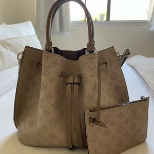 Louis Vuitton Girolata Mahina Tote Bag